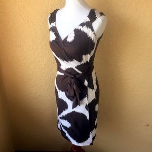 DVF Caledonia silk wrap dress brown white 8