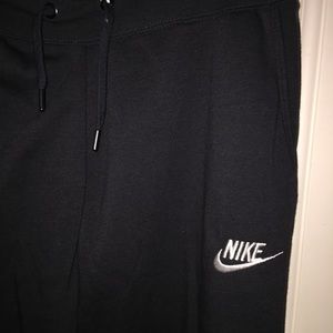 Nike joggers