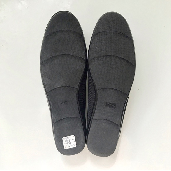 ? Hugo Boss Loafer?