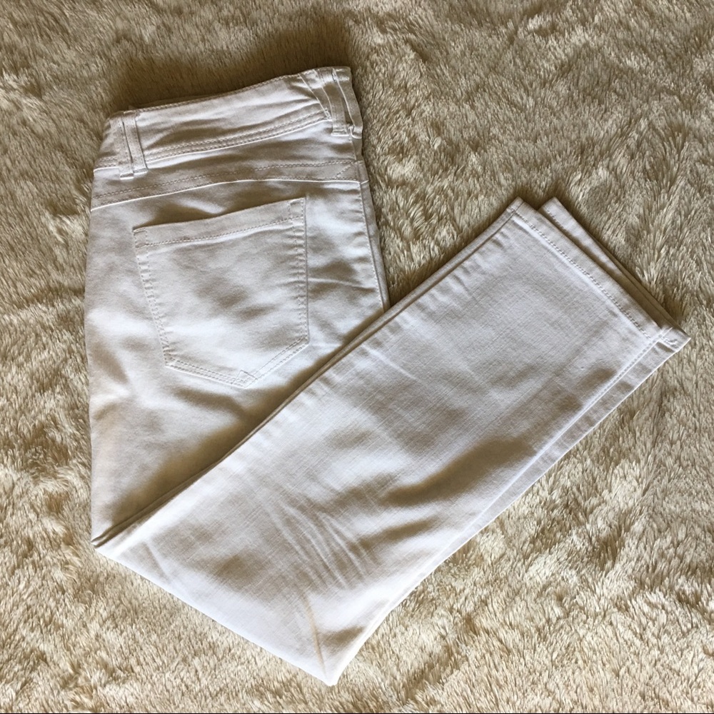 Wit & Wisdom White Stretch Ankle Skinny Jeans