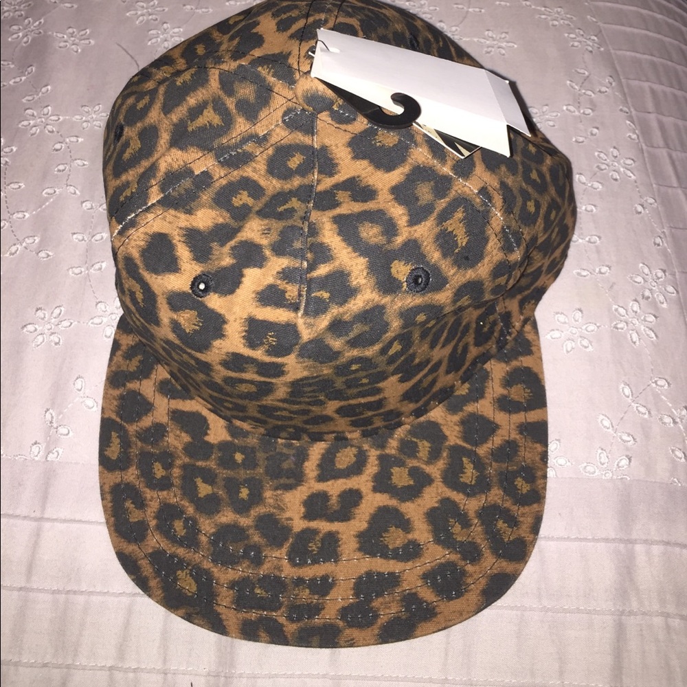 Vans Cheetah Hat