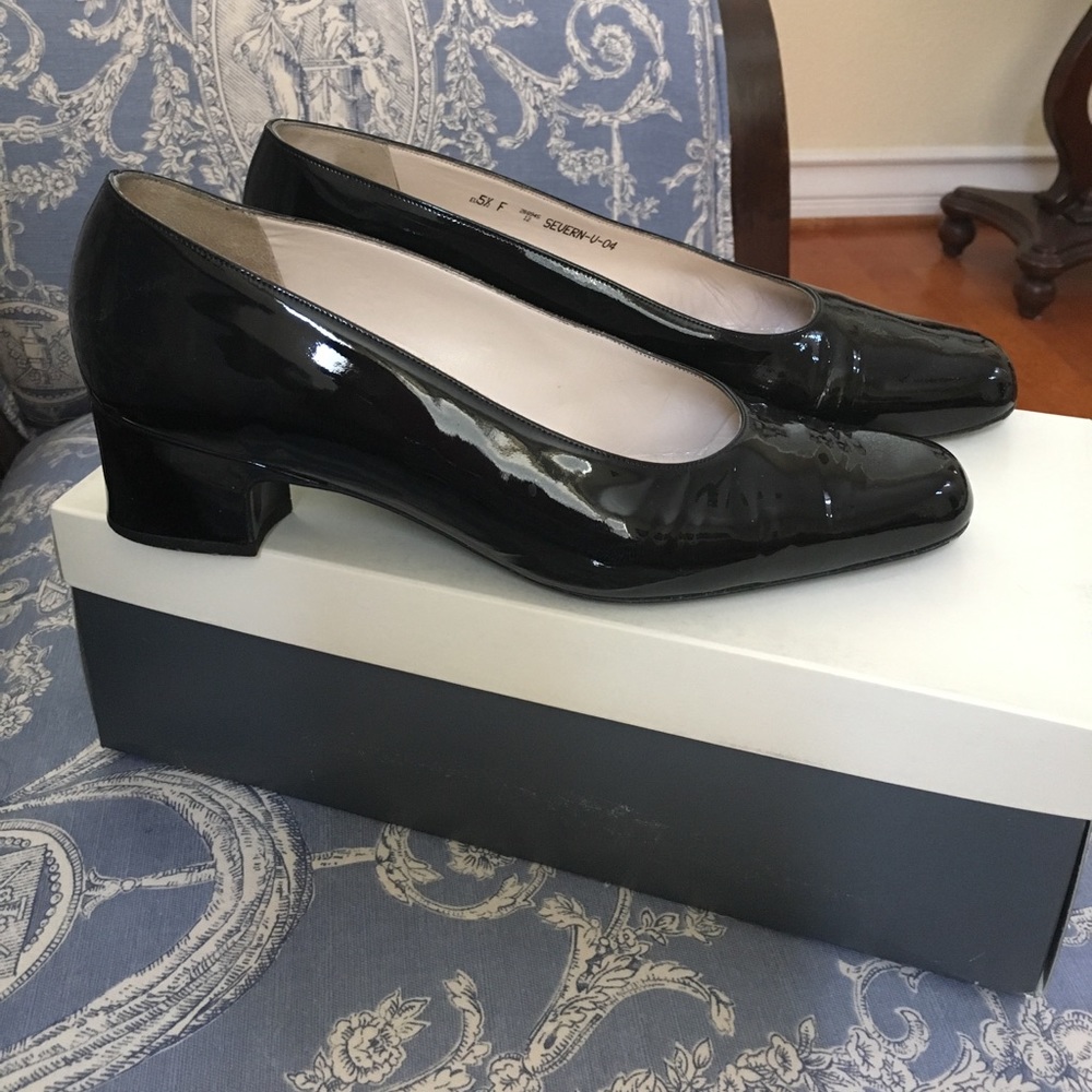 Bally patent leather pumps