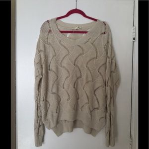 URBAN OUTFITTERS SWEATER