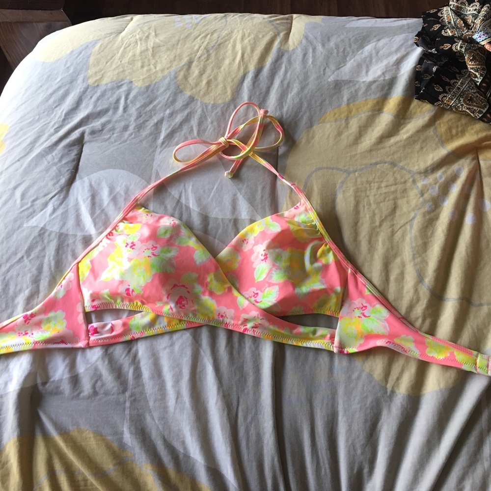 Floral Bikini Top