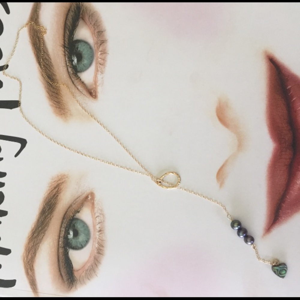 Lariat Necklace w Three 4mm Peacock  Pearls 14ktgf