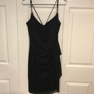 💃🏻Little black dress 💃🏻