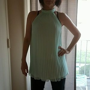 Sleeveless top