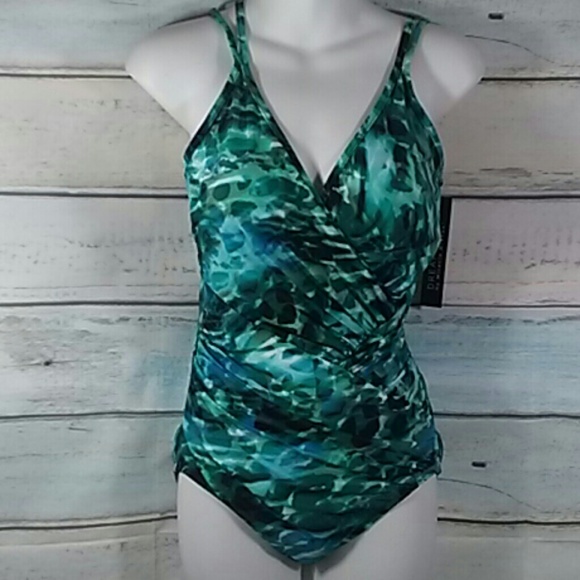 One piece swimsuit size: 10 Retails for $69 - Picture 1 of 8