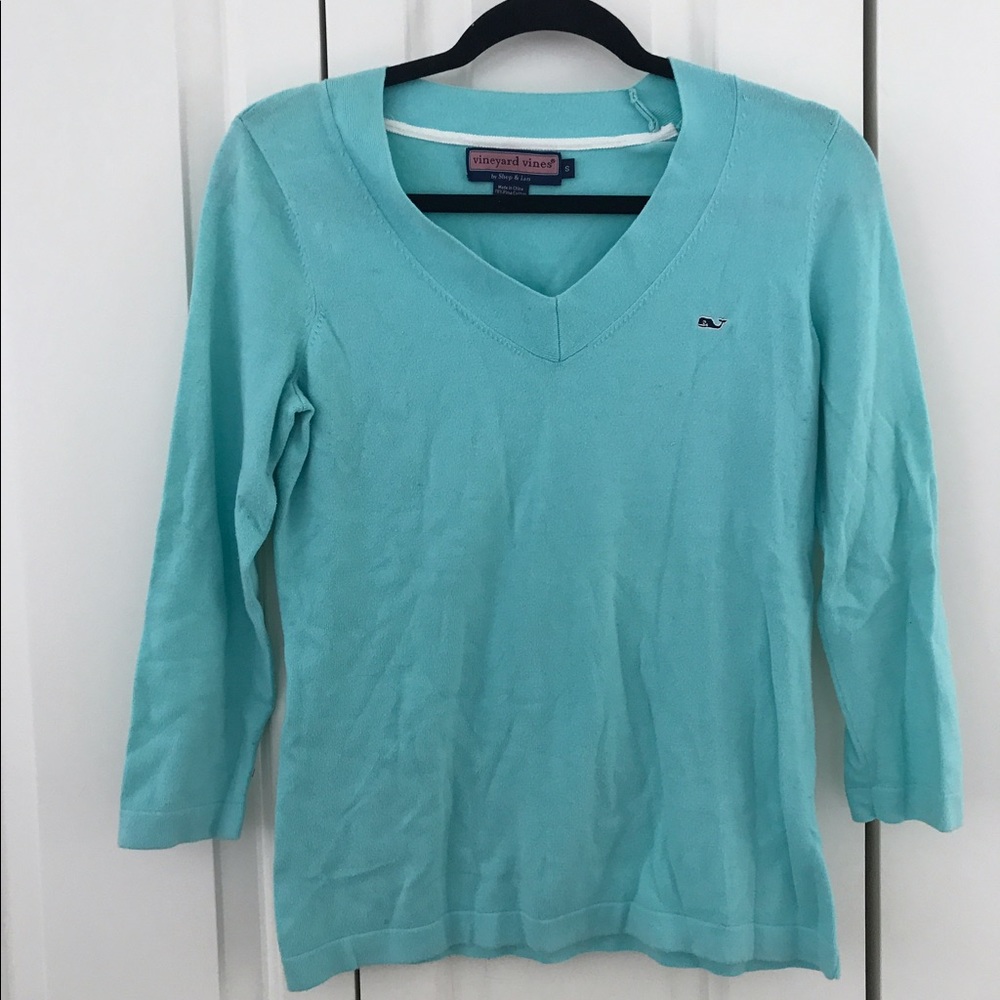 Vineyard Vines sweater