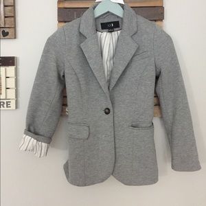 Gray blazer