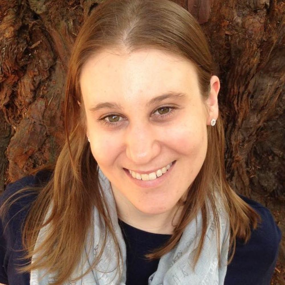 Meet your Posher, Leah