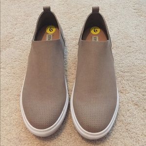 Steve Madden sneaks
