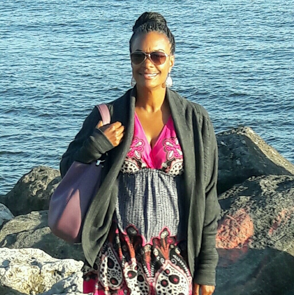 Meet your Posher, Donnice