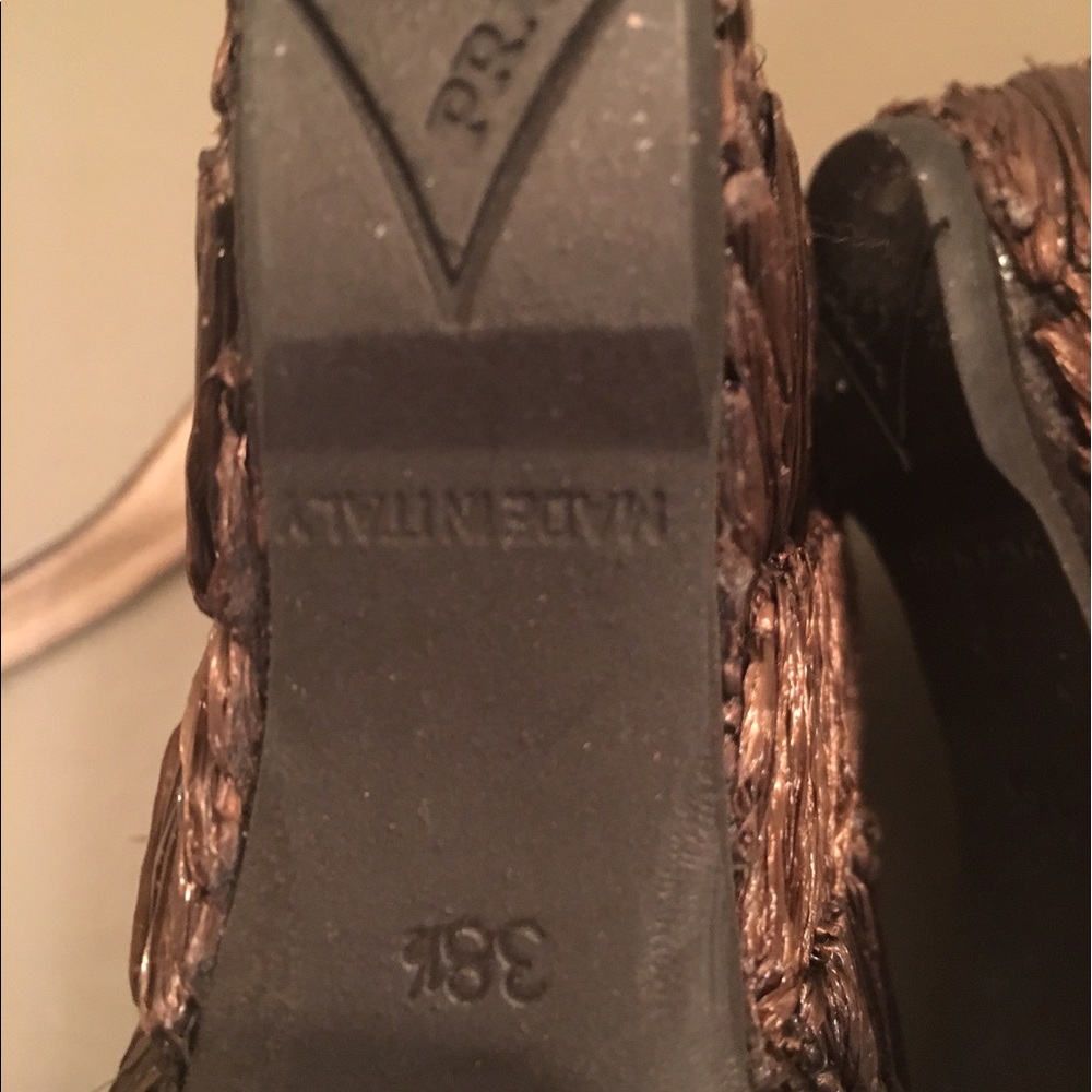 Adorable Prada brown raffia wedges!!! - Picture 6 of 8