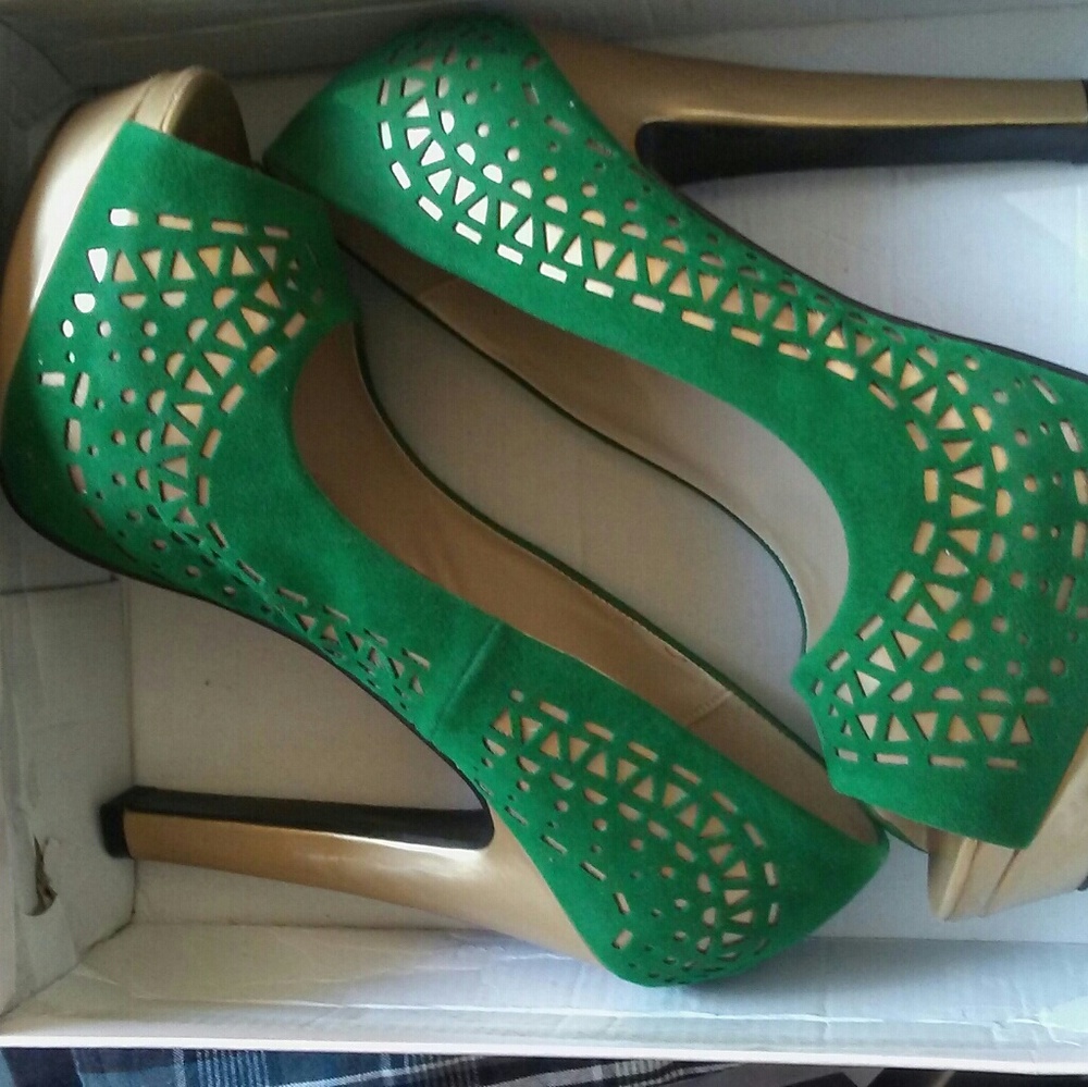 Green cut out heels