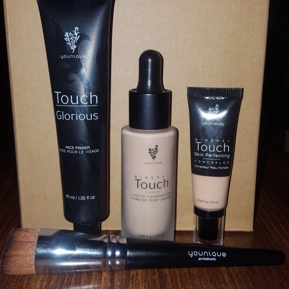 Younique flawless four bundle