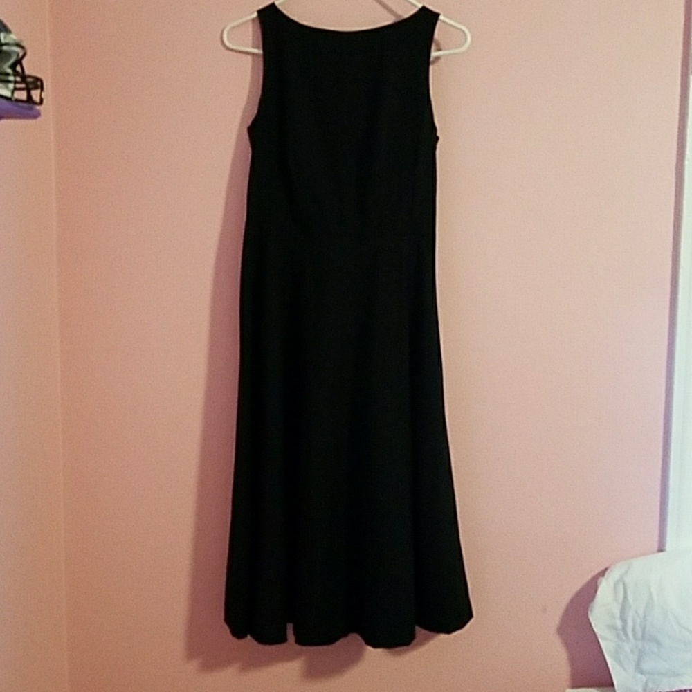 Black Banana Republic dress