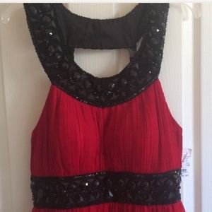 Beauitful formal or prom gown, never worn.