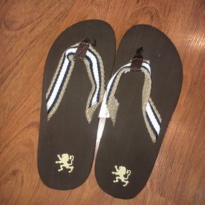 boys flip flops