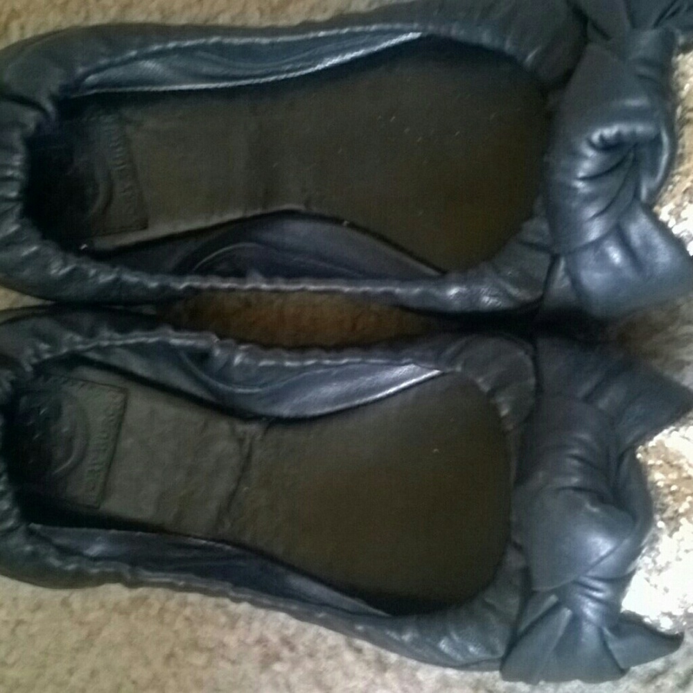 Tory Burch black flats with front gold cap