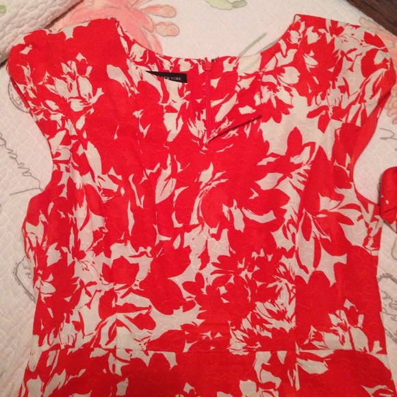 Preloved dress - Picture 2 of 4