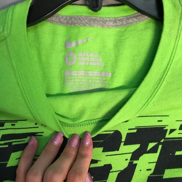 Tee-Shirt - Picture 2 of 2