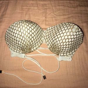 Beach Bunny strapless bikini top