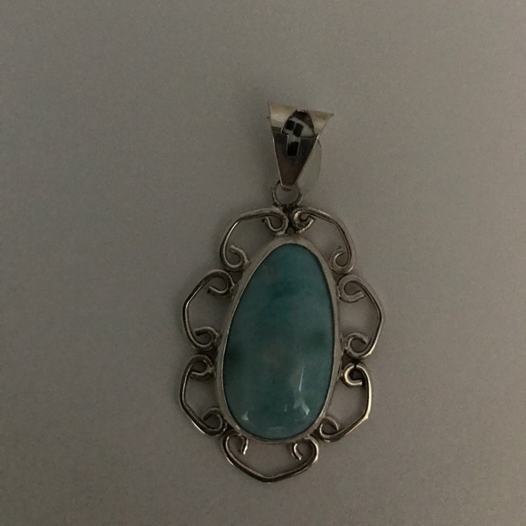 Necklace - Picture 5 of 8