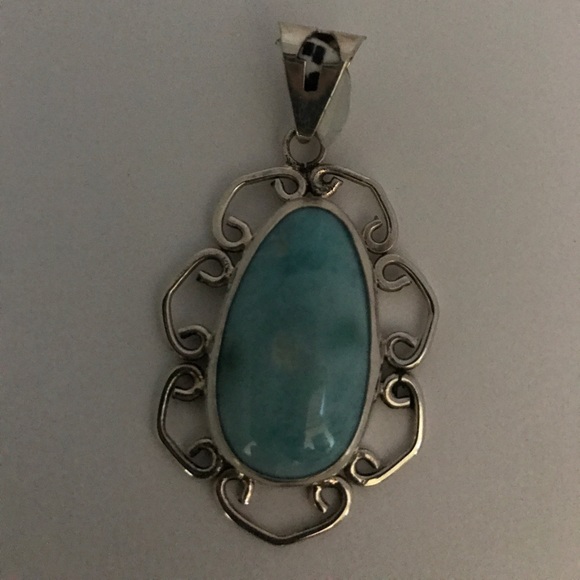 Necklace - Picture 6 of 8