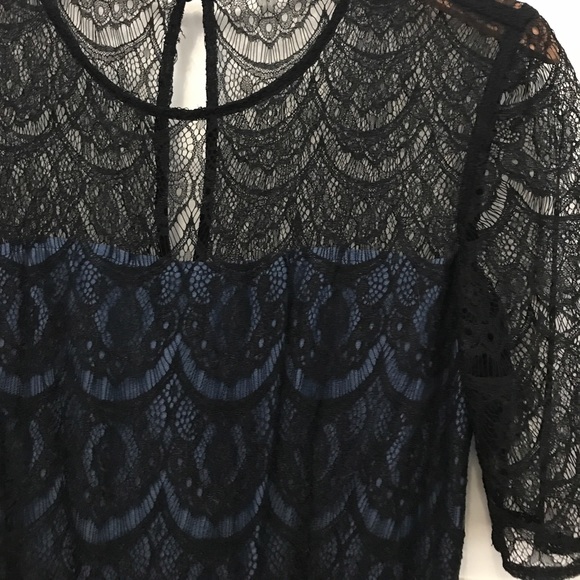 Levi's Lace & Chambray Dress Size S - Picture 2 of 5