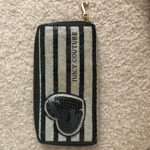 Juicy couture wallet