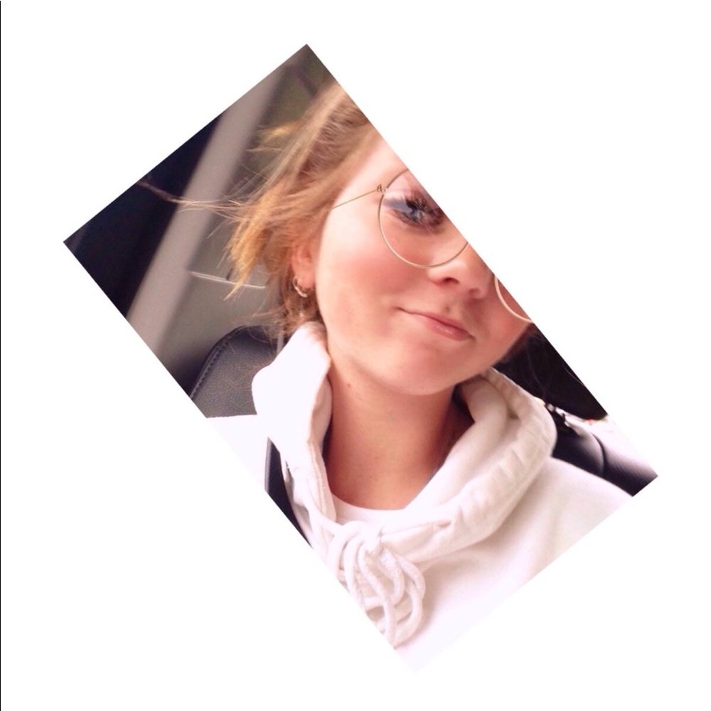 Meet your Posher, Sarah