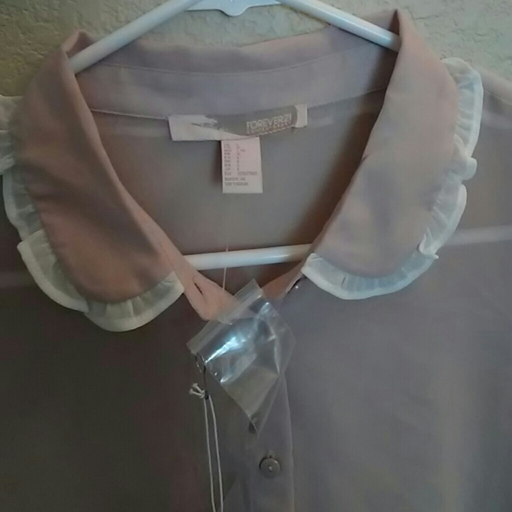 Blouse - Picture 2 of 4