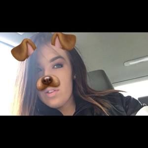 Meet your Posher, Caitlinn