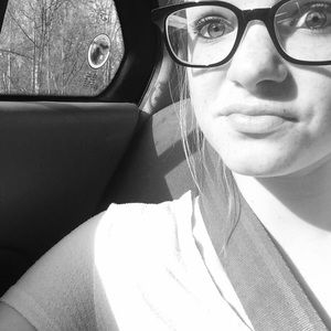 Meet your Posher, Mariaha