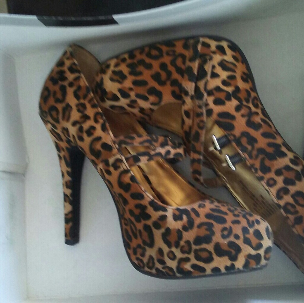 Leopard ankle strap heels