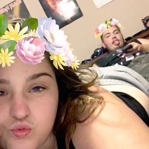 Meet your Posher, Celeste