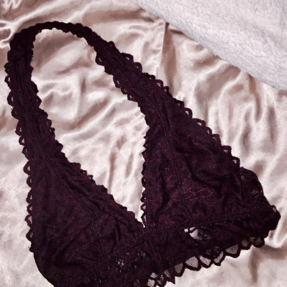 VS PINK Long-Line Halter Bralette