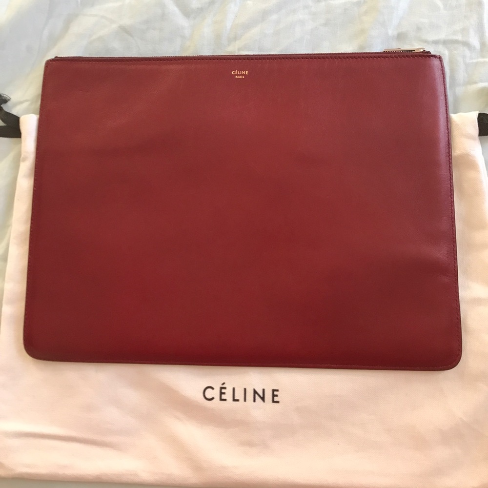 Celine Clutch Pouch Medium in Smooth Lambskin - Picture 1 of 2