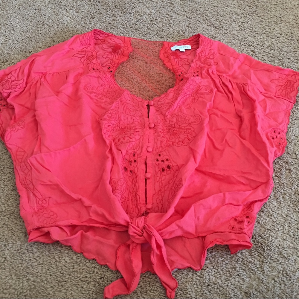 June + Ivy Copped Tie Front Top