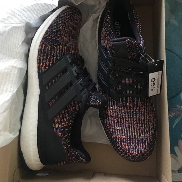 Ultraboost multicolor 3.0 - Picture 2 of 2