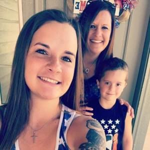 Meet your Posher, Tara