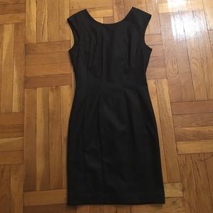 Black cap sleeved dress