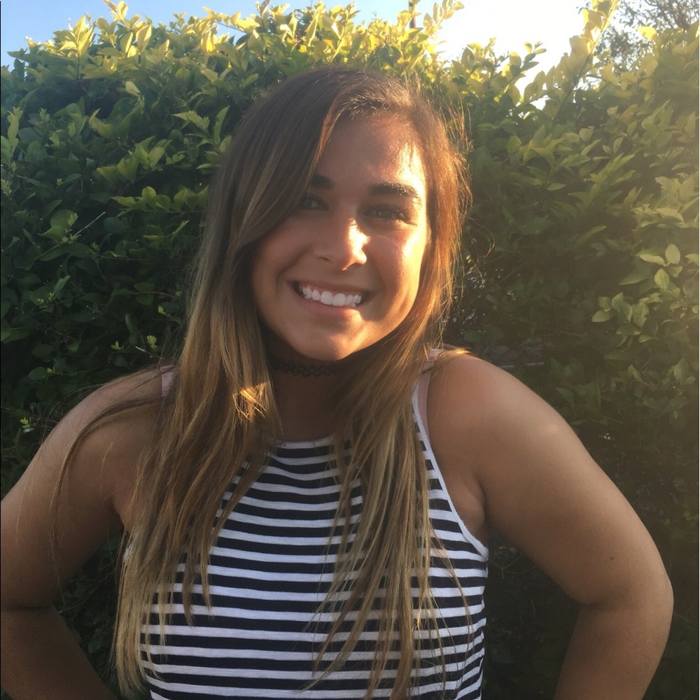 Meet your Posher, Thea