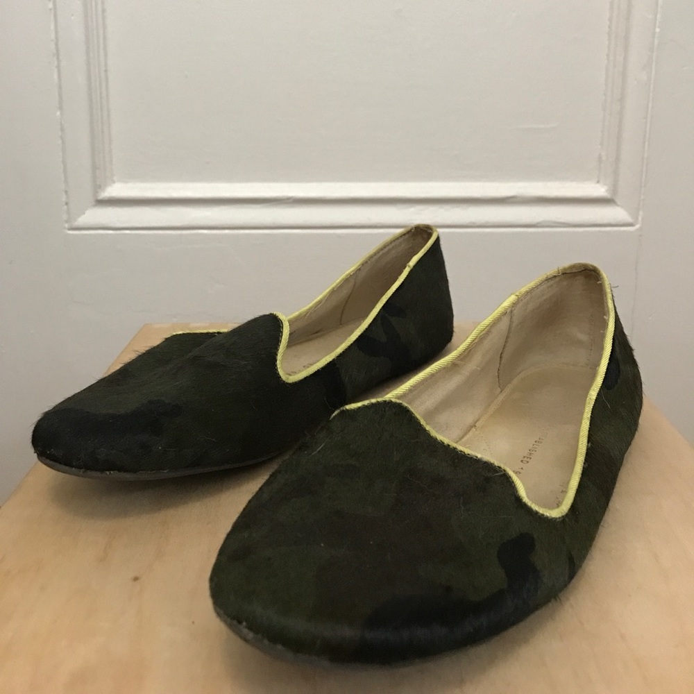 GAP Calf Hair Camo Loafers w/Neon Trim Size 8