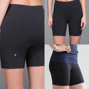 Lululemon Sculpt Short (Size 4)