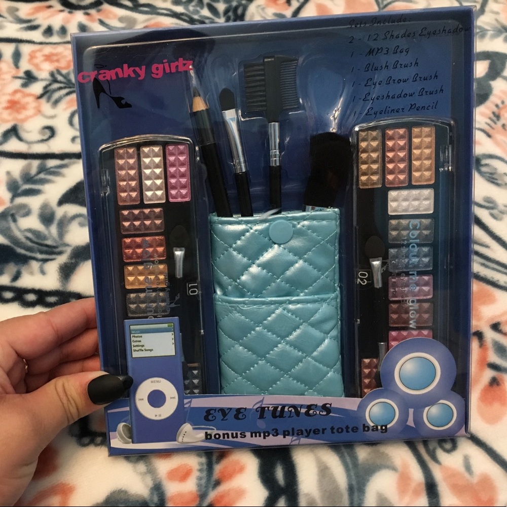 Makeup box