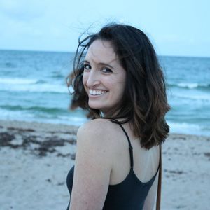 Meet your Posher, Becca