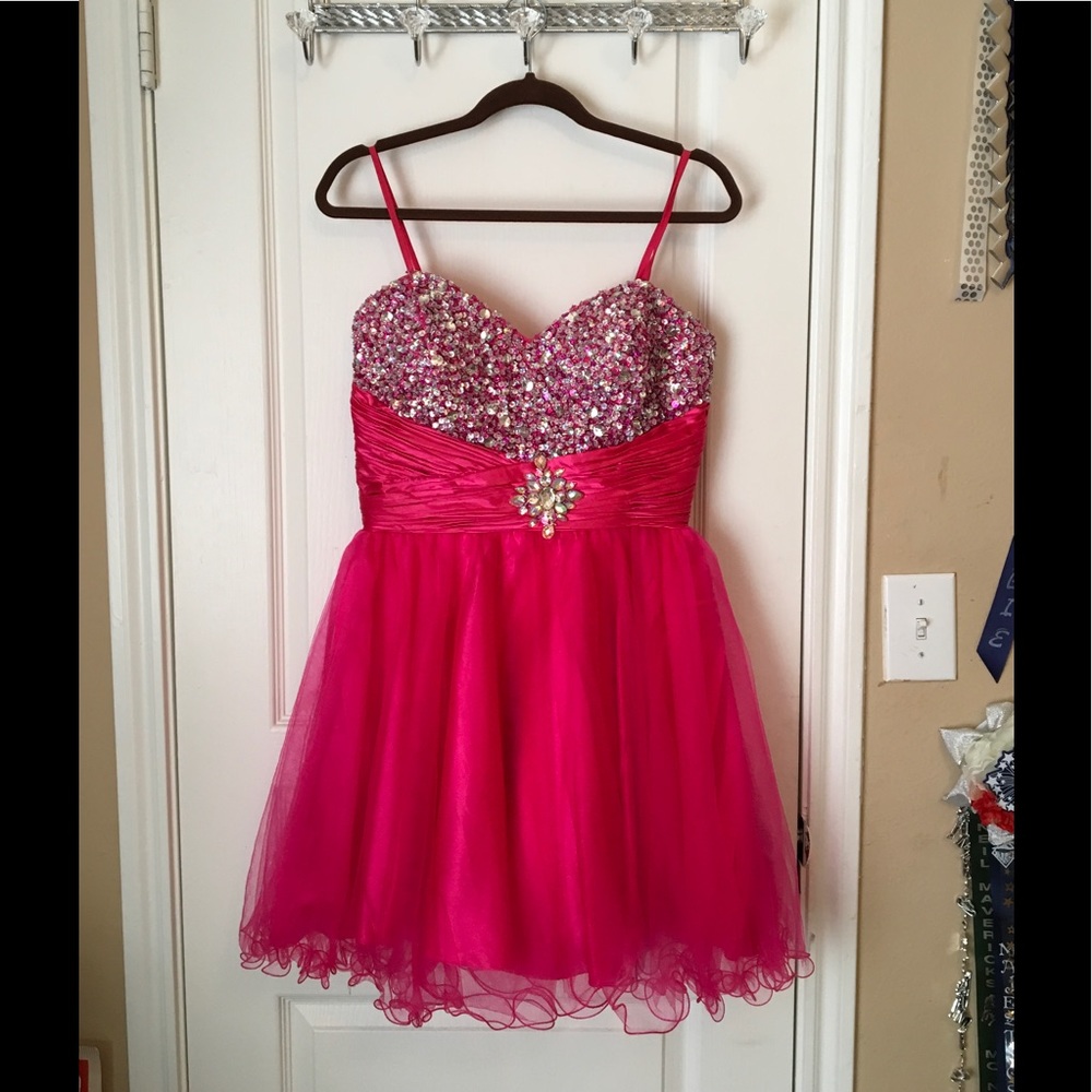 Women's pink formal dress