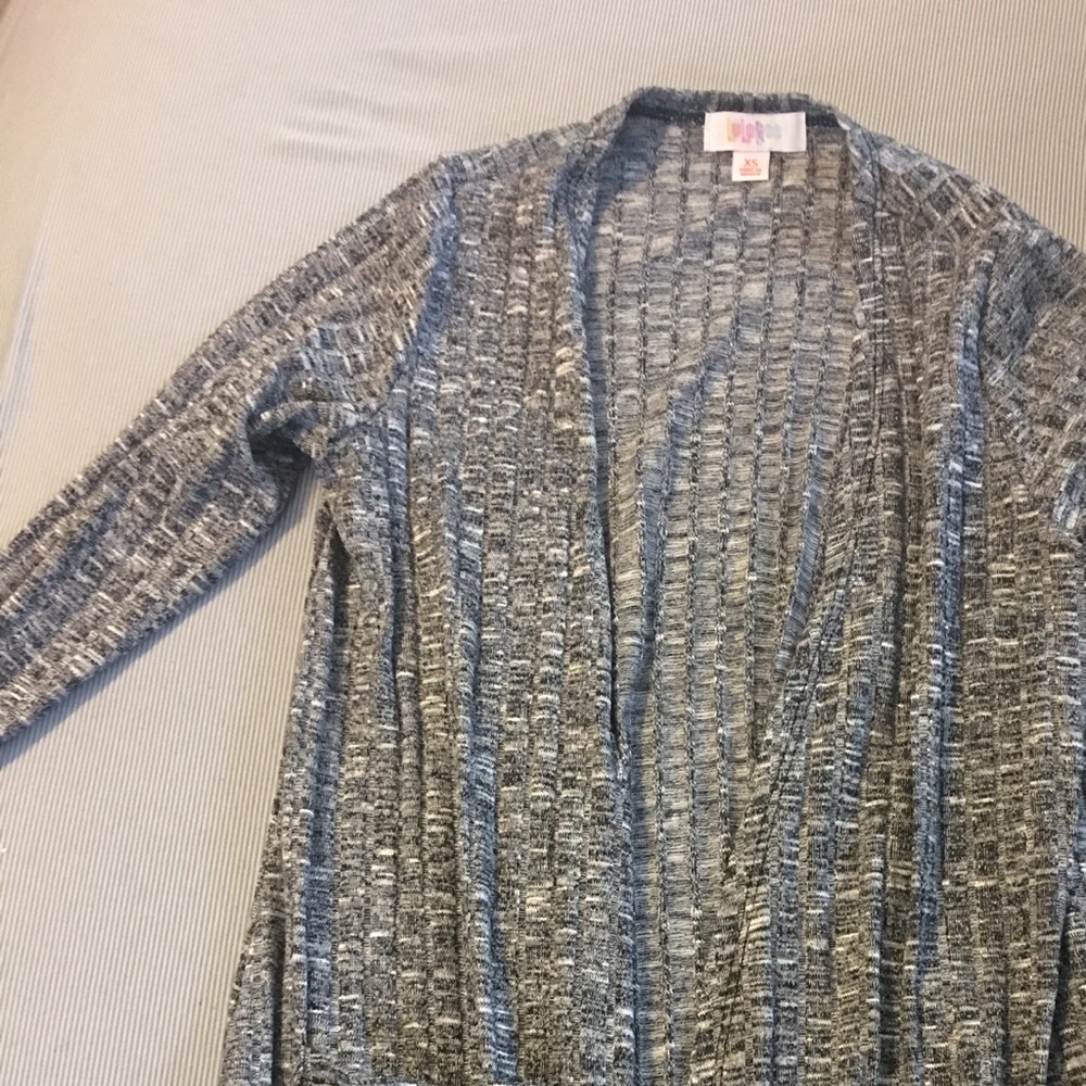 XS LULAROE SARAH